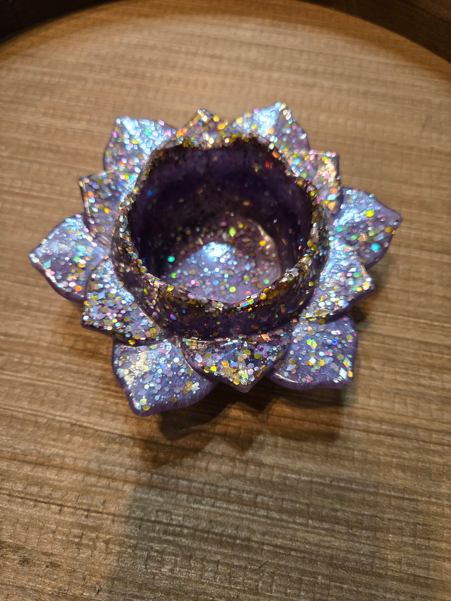 Resin lotus tea light holder